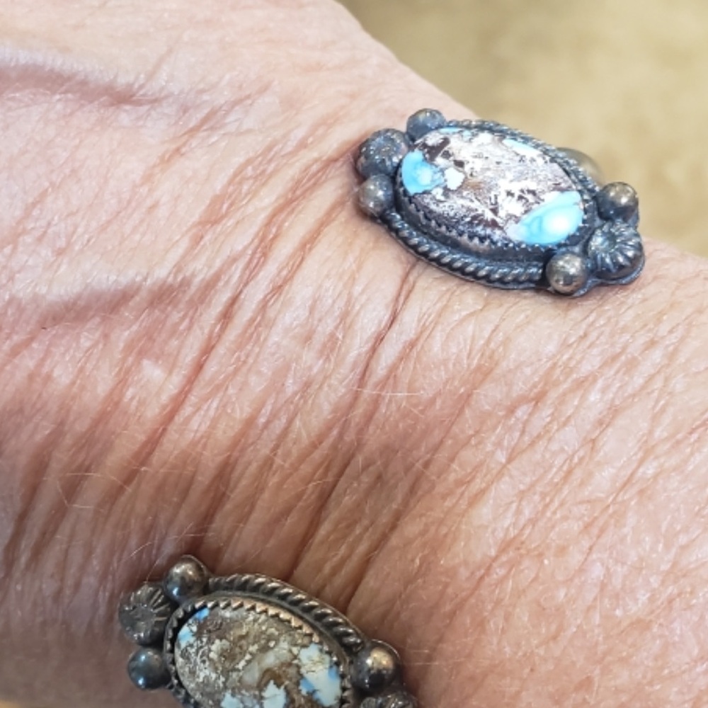 Floating Cuff Turquoise Stones - Picture 3 of 3
